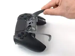 KDBSTRacDXGYZAAk