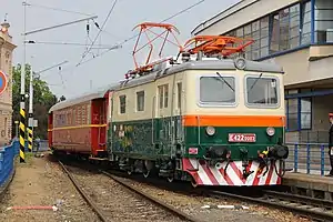 E 422.0003