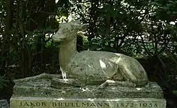 2016.