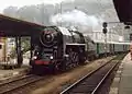 475.111 vor einem Sonderzug in Ústí nad Labem