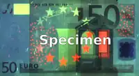 Vorderseite bei 254&nbsp;nm Die Folie des Kinegramms unten rechts leuchtet nicht mehr. Dafür treten die Sterne der Europaflagge und die EURion-Kreise rot hervor.
