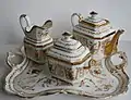 Kaffee- und Teeservice (Teile) „Achteckig längliche Form zu 3 Personen“ gem. Preisliste von etwa 1828, aus Privatbesitz Detlef Dauer
