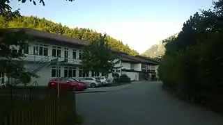 Rückseite, von Ost