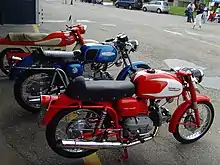 Aermacchi-Harley Davidson 250 Ala Verde (1959–1972), Aermacchi-Harley-Davidson 350 TV (1971–1972) und Aermacchi 250 Chimera (1956–1961)