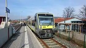 agilis-Triebwagen am Haltepunkt Ebern, 2018