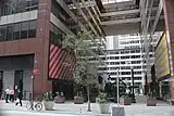Arkade mit 6&nbsp;½ Avenue an der Ostseite