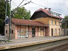 Empfangsgebäude des Bahnhofs Unterhaching. Heute Haltepunkt