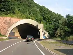 Barbarossatunnel der B&nbsp;10 bei Annweiler
