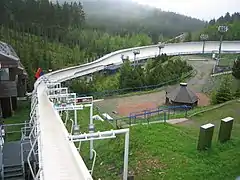 Kurven 15–17 (Zielkreisel)