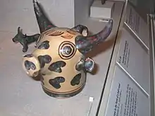 Terracotta-Vase in Form eines Stierkopf, letzte Minoische Periode, (ca. 1450–1400 v.&nbsp;Chr.)