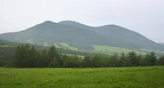 Blick auf den Berg Busov (1002 m)