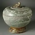 Dose mit Deckel,Si Satchanalai, 16. Jh.,Los Angeles County Museum of Art