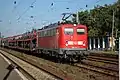 140&nbsp;771 im aktuellen, verkehrsroten Farb­schema mit Einholm­stromabnehmer auf dem Berliner Außen­ring (September 2005)