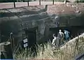 Der Eingang zum Bunkermuseum im Sommer 2004