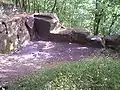 Gebäudereste im Zentrum der Ruine