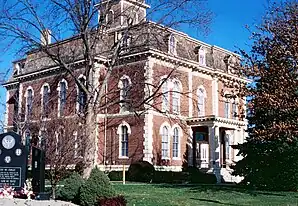 Das Effingham County Courthouse, gelistet im NRHP Nr. 85002304