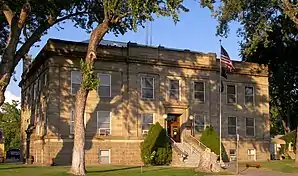 Elmore County Courthouse in Mountain Hume, gelistet im NRHP Nr. 87001584