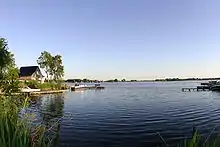 Uphuser Meer (Ostseite) mit Wochenendhäusern