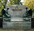 Engel am Grabmal Fonrobert in Berlin