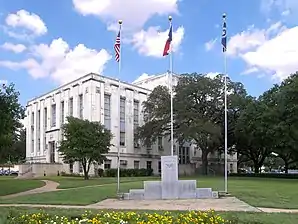 Das Falls County Courthouse in Marlin, gelistet im NRHP mit der Nr. 00001532
