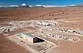 ALMA Operations Support Facility bei Toconao. In diesem Servicezentrum werden Beobachtungsaufträge für Forscher aus aller Welt ausgeführt.
