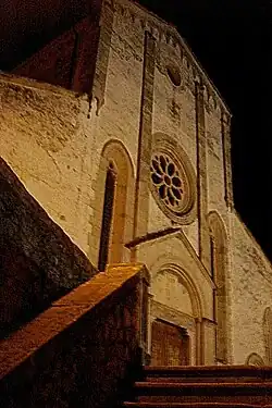 Fassade der Abteikirche