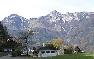 Geigelstein von Osten, links der Breitenstein