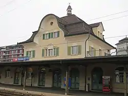 Empfangsgebäude (2013)