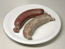 Portionierte Grützwurst als Blut- und Leberwurst