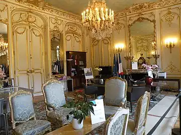 Blauer Salon