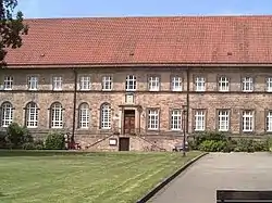 Ehem. Konventsgebäude des Klosters Hardehausen