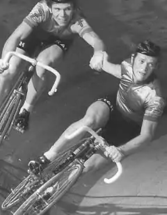 Günter Haritz  (l.) mit René Pijnenbeim Münchener Sechstagerennen 1976