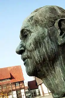 Heinrich DrakeFreistaat Lippe(17. Dezember 1920 bis 7. Februar 1933 und Mai 1945 bis21. Januar 1947)