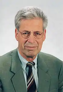 Henning Scherf(4. Juli 1995 bis7. November 2005)