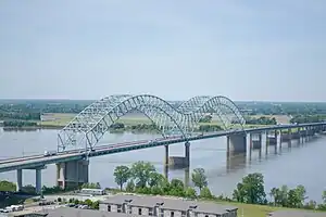 Hernando de Soto Bridge