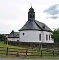 Rückseite der Kirche (Juni 2011)