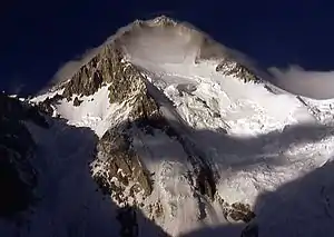 Hidden Peak Westseite