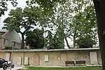 Lapidarium an der Hofmauer