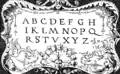 14×9&nbsp;cm großes Blatt einer deutschen Buchstabentafel (Entwurf von Daniel Hopfer aus dem 16.&nbsp;Jahrhundert).