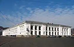 Gesamtansicht des Gebäudes