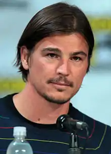 Regisseur M. Night Shyamalan und Josh Hartnett