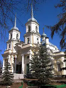 Dreifaltigkeitskirche, Golizyn-Landsitz Troizkoje Kainardschi bei Balaschicha