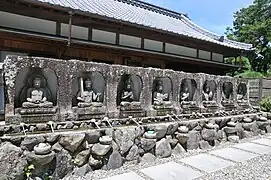 Zwölf buddhistische Heilige
