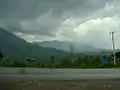 Die Berge von Khao Kho im Regen