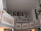 Orgel und Empore