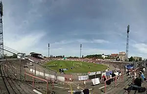 Blick auf das Stadion beim Spiel Hallescher FC gegen Babelsberg 03 am 9. Mai 2009