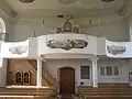 Empore mit Orgel