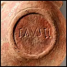 Lampenunterseite mit Signatur FAVSTI