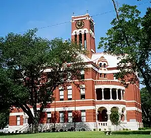 Das Lee County Courthouse in Giddings, gelistet im NRHP mit der Nr. 75001998