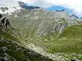 Blick auf die Lodnerhütte mit Lodner (links)